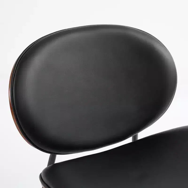 Sedia da pranzo Sleek Shell, morbido tessuto con robuste gambe in metallo, moderno di metà secolo, finitura noce