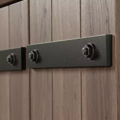Mobiletto da magazzino in stile rustico a 2 ante, rovere sale, ripiani regolabili laminati, struttura in MDF