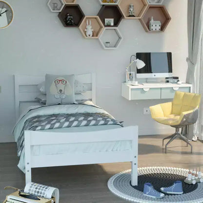 Base letto a piattaforma singola con testiera e supporto a doghe in legno, non è necessario il box spring